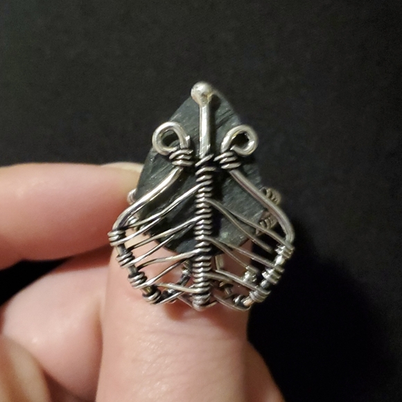 New Unique Wire Wrapped Black Tourmaline Ring. - Picture 11 of 14